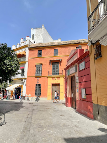 Giralda Mora