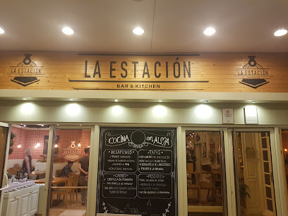 LA ESTACIÓN Bar & Kitchen