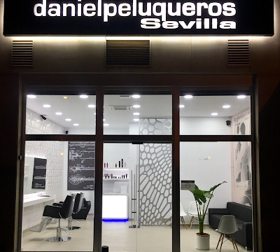 daniel peluqueros sevilla