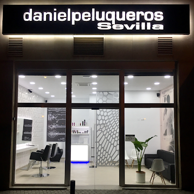 daniel peluqueros sevilla